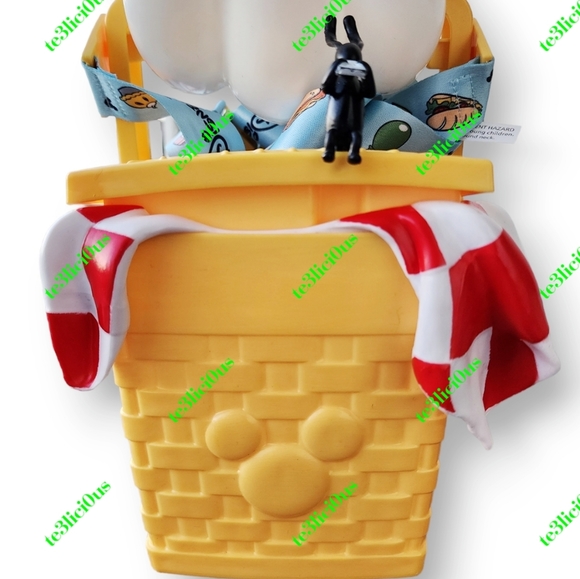 Disney Other Disney Parks Toontown Mickey Picnic Basket Popcorn